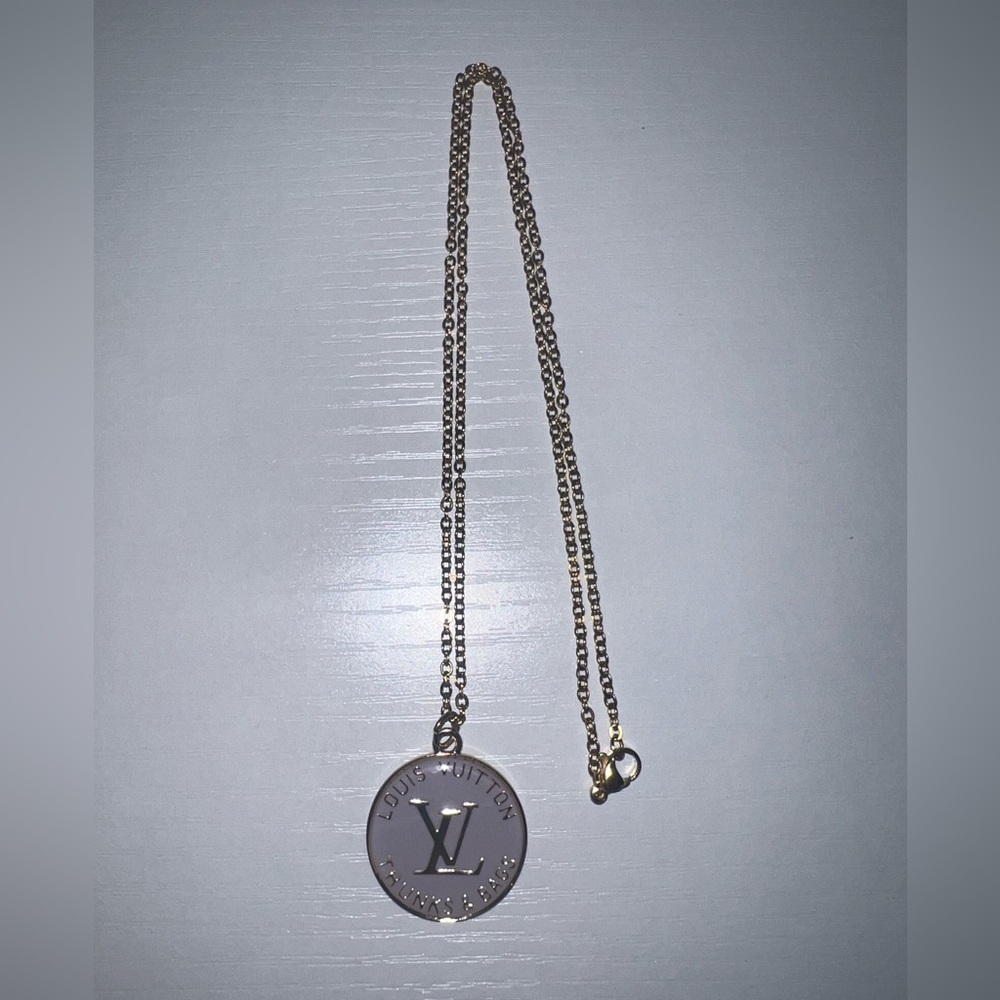 Gold and Pink Pendant Necklace - Picture 2 of 7